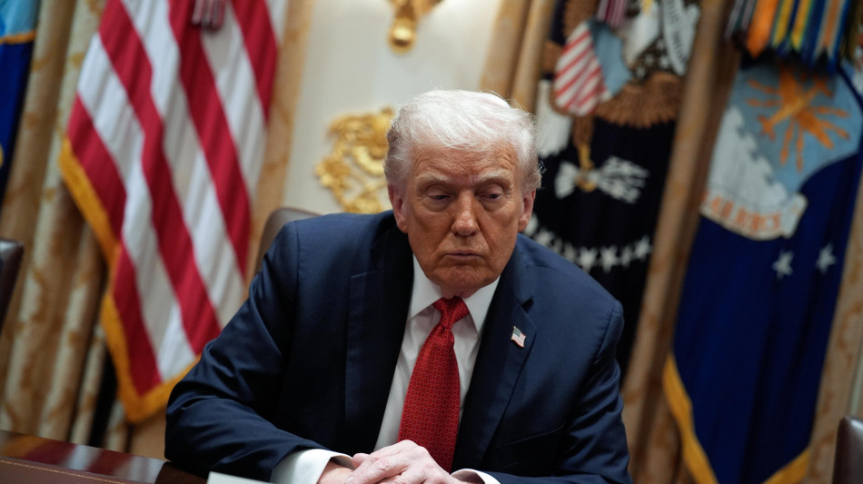 Politico svela chat, candidato Trump con 'vena nazista'