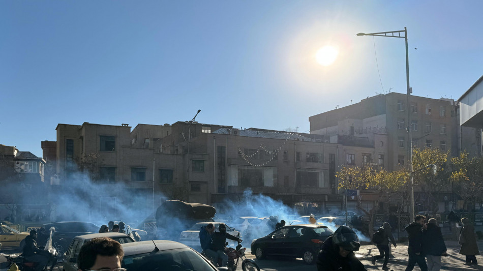 Iran, proteste degli studenti nelle universit&agrave; di Teheran e a Isfahan