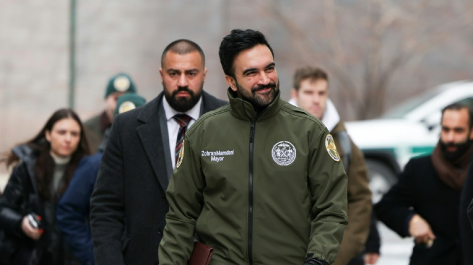 A New York, d&eacute;licat bapt&ecirc;me du feu budg&eacute;taire pour Mamdani