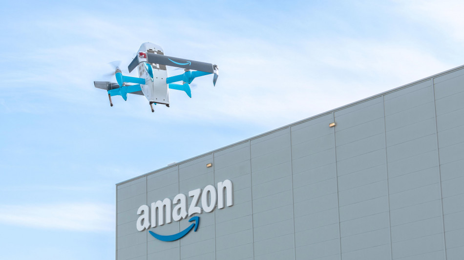 Enac, Amazon sospende il progetto di consegne con droni in Italia