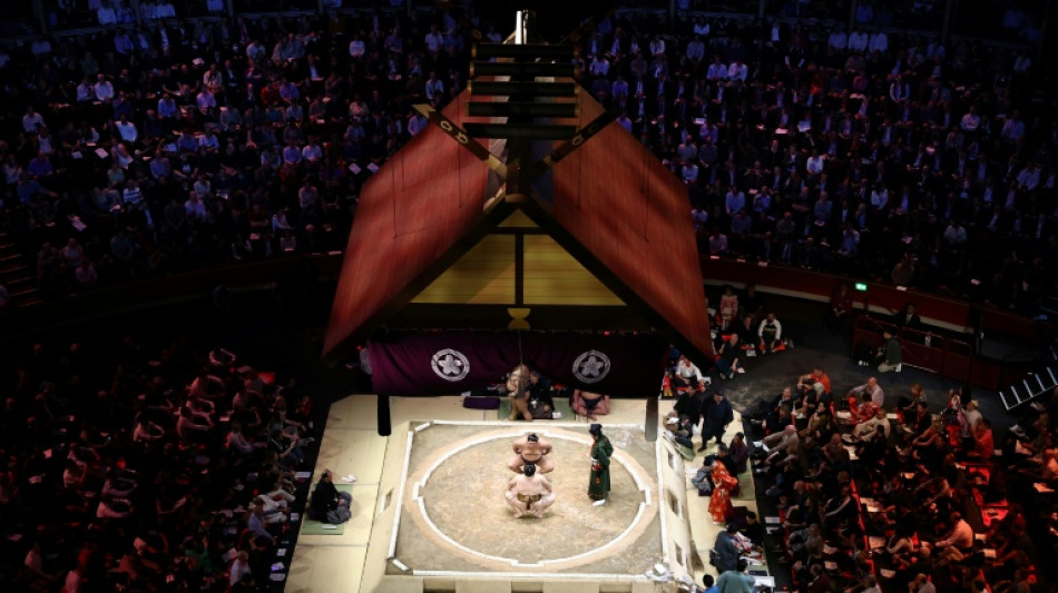 Le sumo japonais restera-t-il inébranlable face à la première femme Premier ministre?