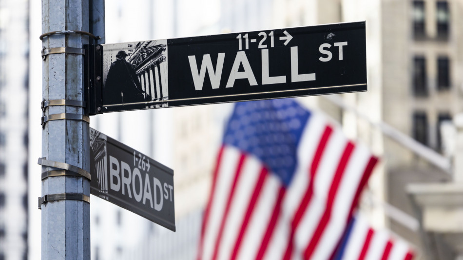 Wall Street apre in calo, Dj -0,18%, Nasdaq -0,54%