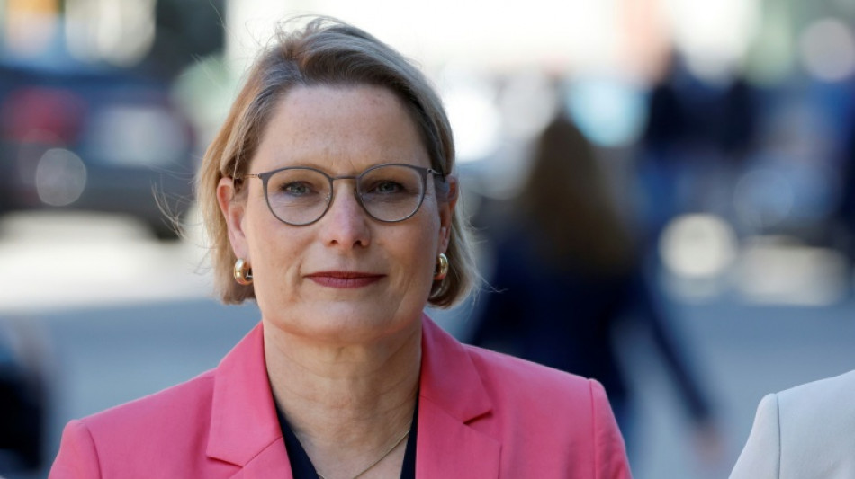 Voyeuristische Handyaufnahmen: Hubig plant Verbot bis Sommer