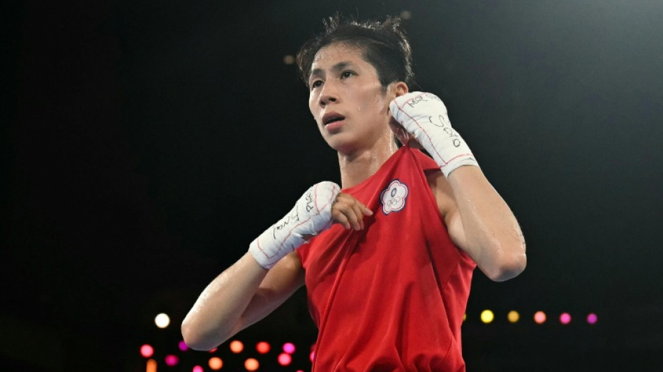 La boxeadora Lin, en el centro de una pol&eacute;mica de g&eacute;nero, vuelve a los cuadril&aacute;teros