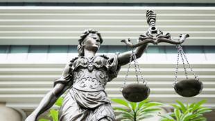 Partnerin im Auto get&ouml;tet und mit Leiche durch Berlin gefahren: Lange Haftstrafe