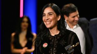 La española "Los domingos" gana la Concha de Oro en San Sebastián