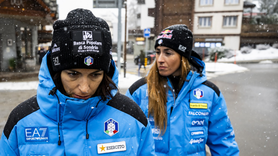 Crans-Montana: le azzurre dello sci rendono omaggio alle vittime
