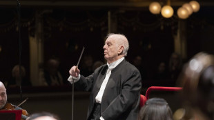 Scala: Barenboim torna sul podio e il pubblico lo 'abbraccia'