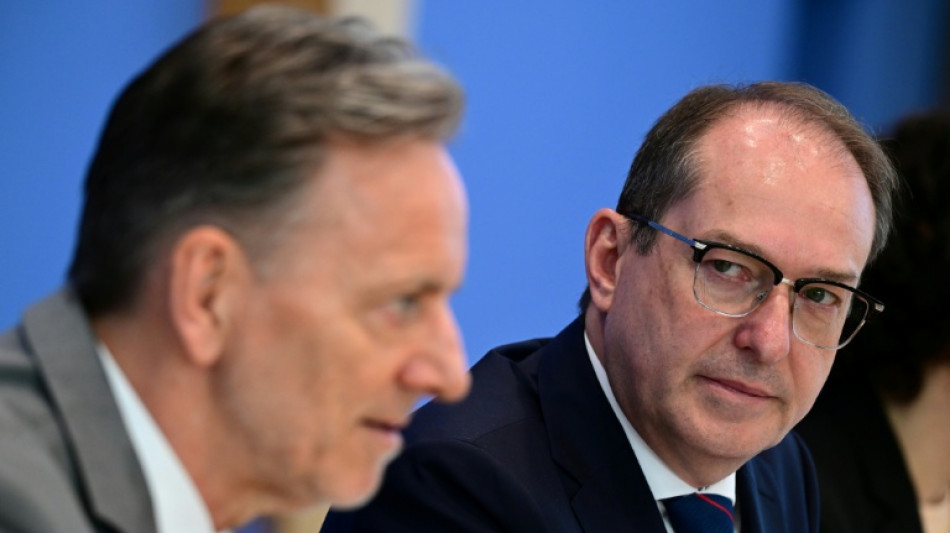 Dobrindt und BKA-Chef Münch stellen Zahlen zu Sexualdelikten an Minderjährige vor