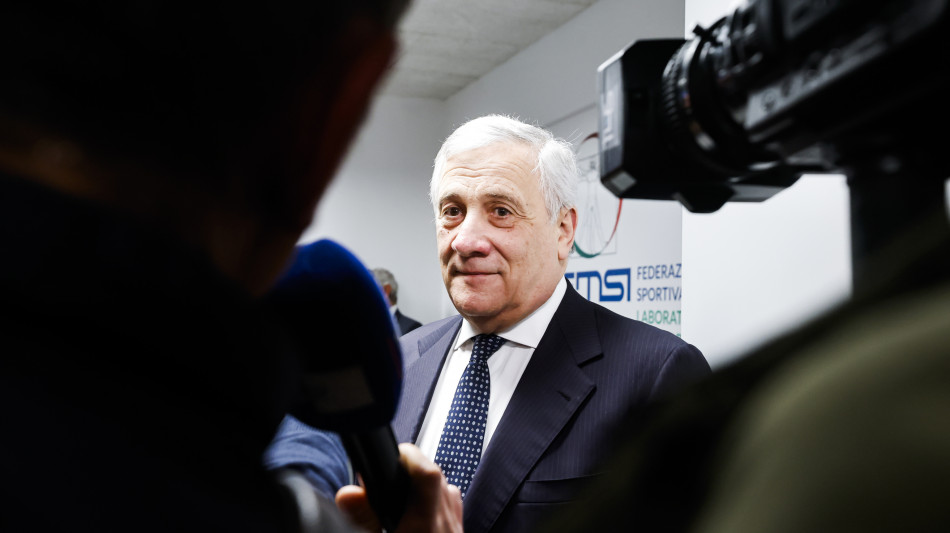 Tajani, 'favorevoli a sanzioni contro responsabili repressione in Iran'