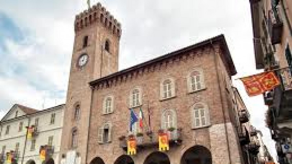 17enne trovata morta nell' Astigiano, ipotesi omicidio