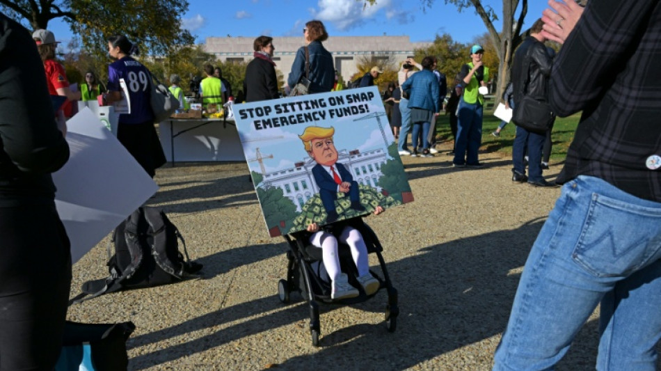 Justi&ccedil;a dos EUA ordena manter ajuda alimentar apesar da paralisa&ccedil;&atilde;o do governo