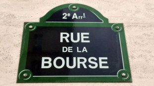 Borsa: l'Europa piatta guarda agli Usa, positiva Parigi