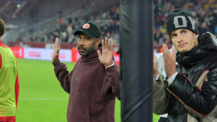 "Entscheide ich nicht": Thiounes Trainerstuhl wackelt 