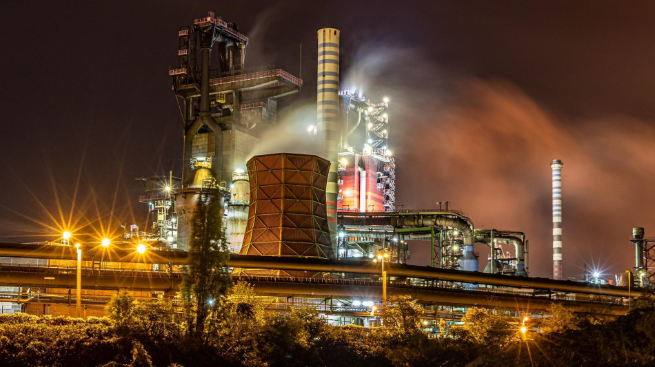 Ong, 'politiche italiane contraddicono impegni su uscita dalle fossili'