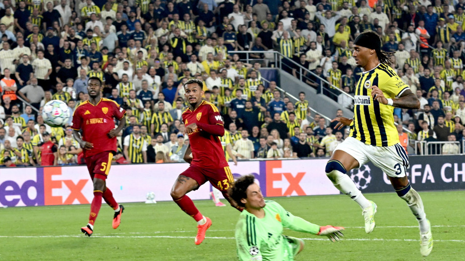 Champions: Brown risponde a Cristante, la Roma pareggia 1-1 col Fenerbahce