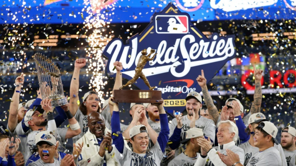 World Series de baseball: les Dodgers réussissent le doublé au bout du suspense