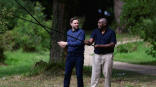 Austausch beim Angeln: Vance und Lammy zu Gesprächen in Südengland zusammengetroffen