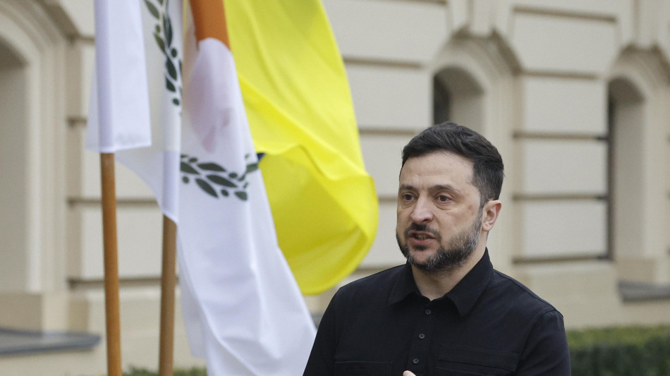 Zelensky luned&igrave; a Londra incontrer&agrave; Starmer, Macron e Merz