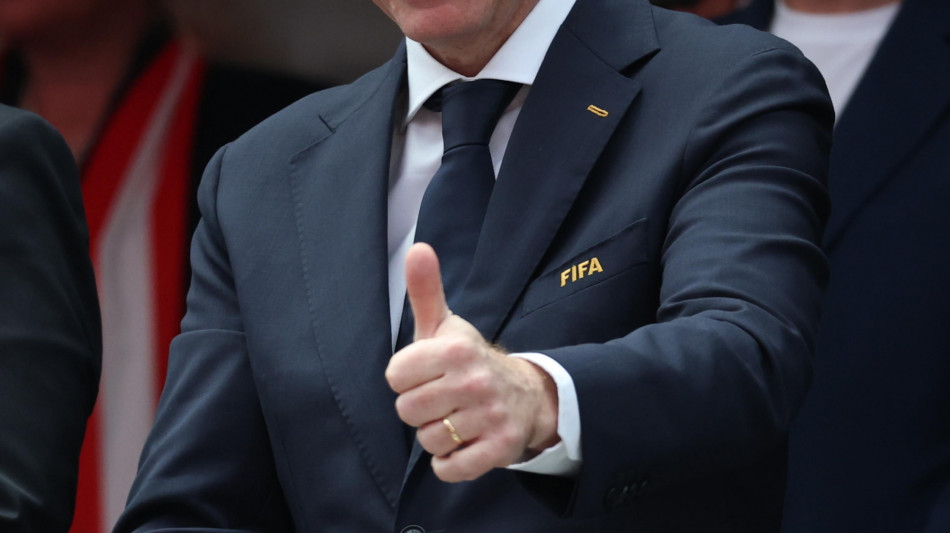 Mondiali: Fifa apre il capitale a privati, in vendita quota di una societ&agrave; commerciale