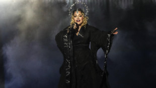 Madonna torna sul palco degli Mtv Vma, 23 anni dopo show medley con Spears e Aguilera