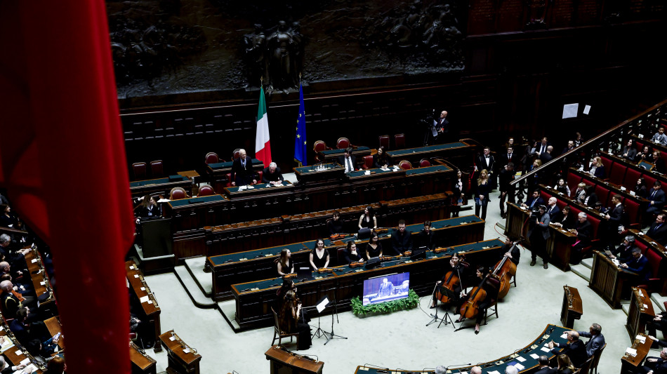 Dl Ucraina: il governo pone la fiducia alla Camera