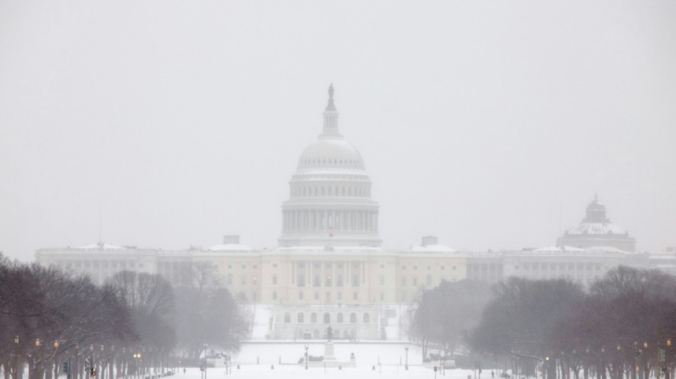 Governo dos EUA entra em 'shutdown' mas paralisa&ccedil;&atilde;o deve ser curta