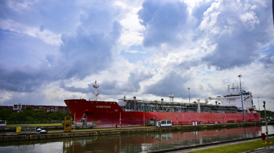 CK Hutchison diz que atraso na venda dos portos do Canal do Panamá não é 'problemático'