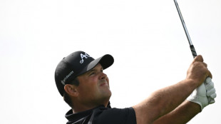 Reed seizes halfway lead at Dubai Desert Classic