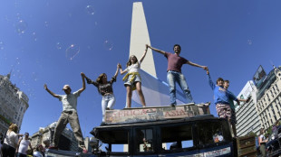 Sue&ntilde;o cumplido: viajar por el mundo en un auto antiguo durante 22 a&ntilde;os