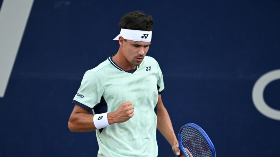 Krimi über 4:46 Stunden: Altmaier kämpft sich in  Runde zwei