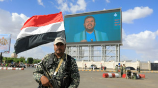 Al menos dos muertos por ataques israelíes a objetivos hutíes en la capital de Yemen