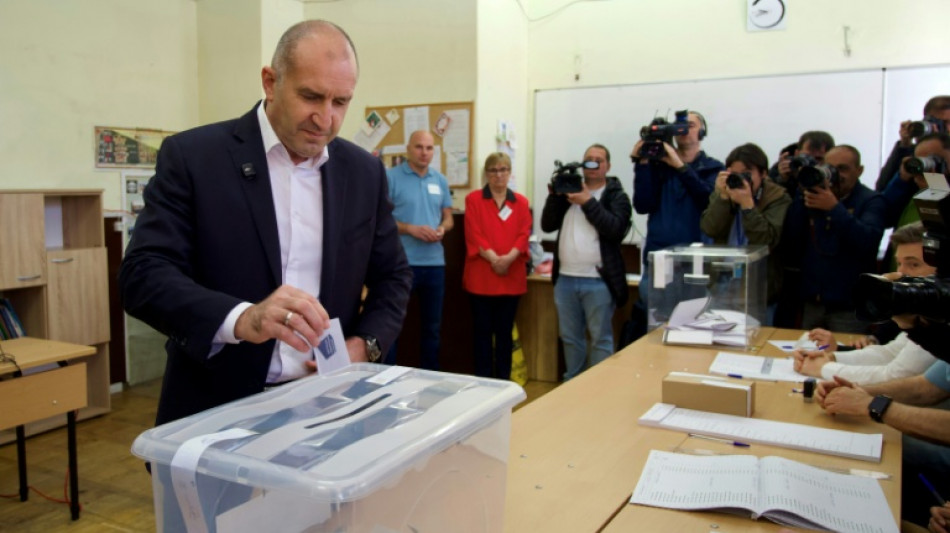 Prognose: B&uuml;ndnis von prorussischem Ex-Pr&auml;sidenten Radew bei Wahl in Bulgarien klar vorn