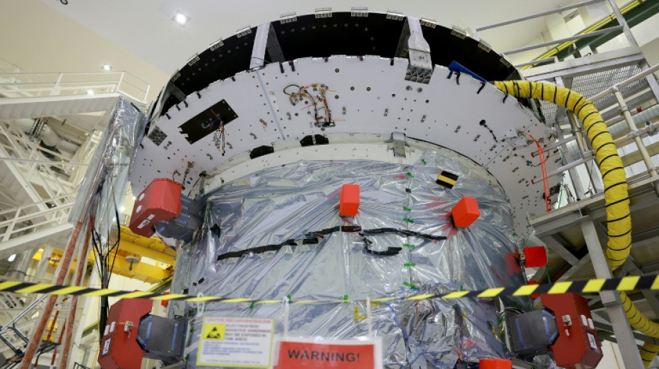 NASA says on track to send astronauts around the Moon in 2026