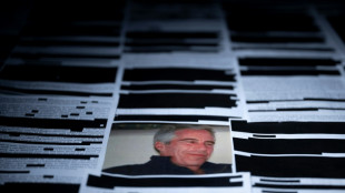 Ungeschw&auml;rzte Namen in Epstein-Akten: Opfer verklagen US-Regierung und Google
