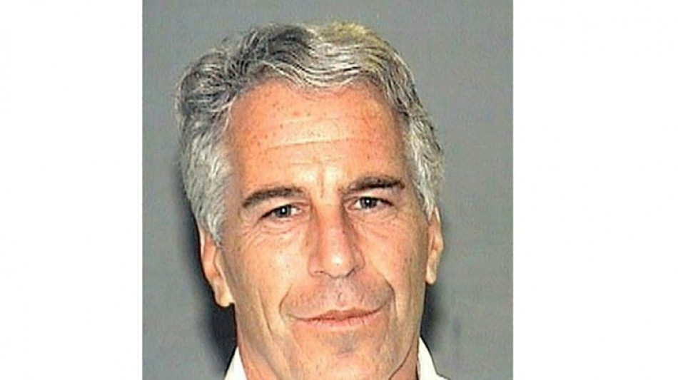 Investiga&ccedil;&atilde;o revela 'falhas graves' na pris&atilde;o onde financista Epstein se suicidou