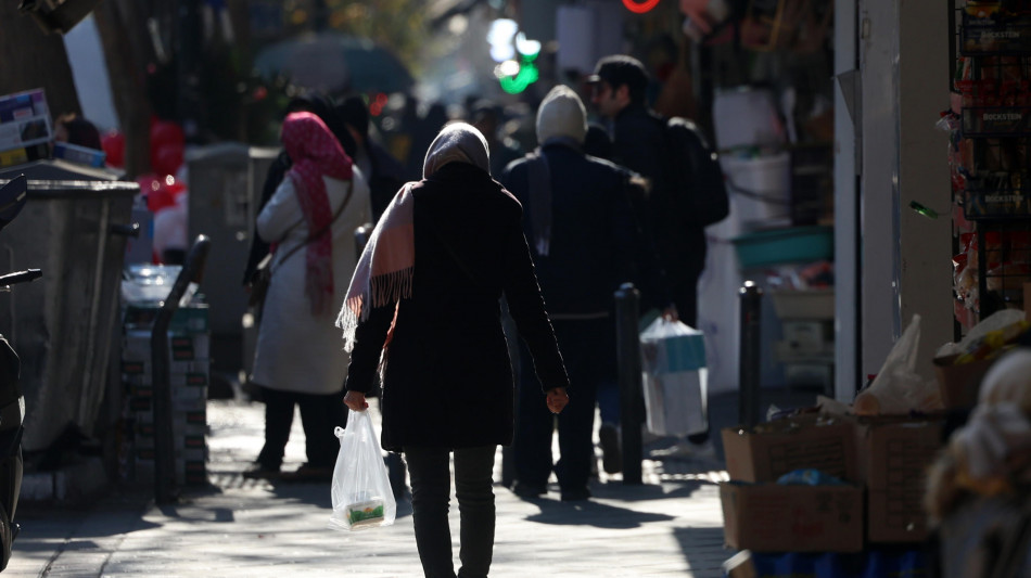 Media, nuove proteste in Iran nel nono giorno consecutivo