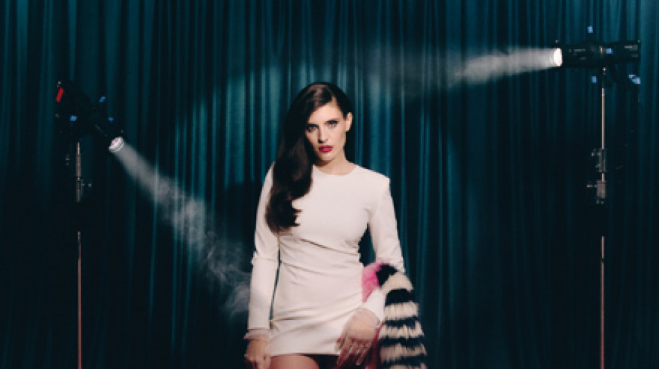 "Hollywood" &egrave; il nuovo singolo di Ditonellapiaga in digitale con videoclip