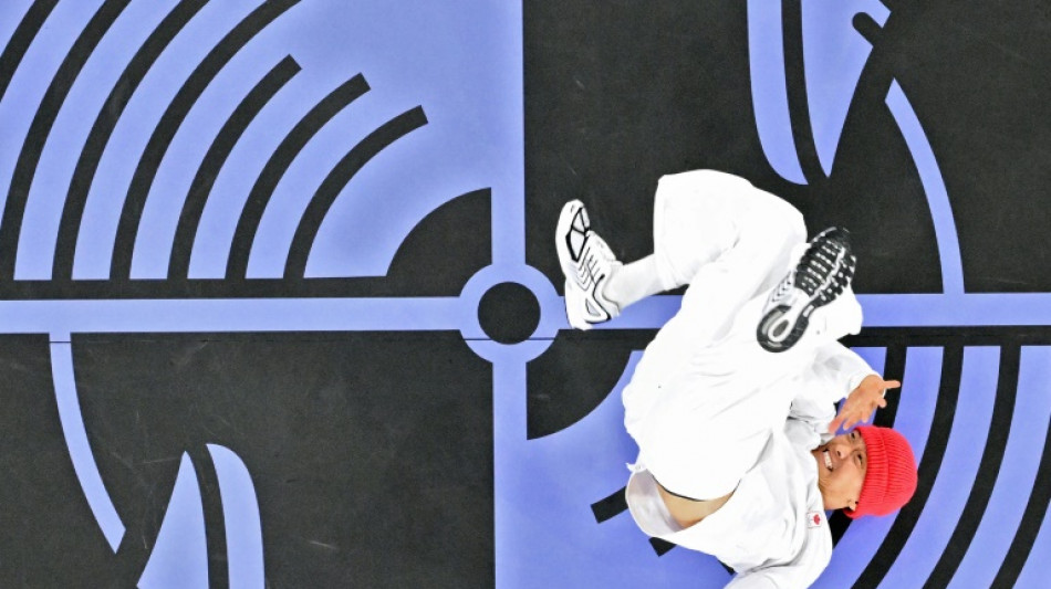 B-boy canadense Phil Wizard leva 1º ouro olímpico masculino no breaking