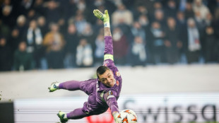 'Legend' Muslera bids farewell to Galatasaray after 551 appearances