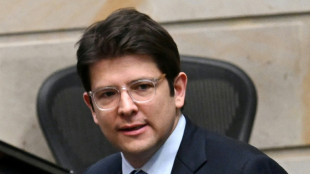 Pré-candidato baleado na Colômbia passa por cirurgia de emergência por sangramento cerebral