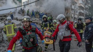 Intenso bombardeo ruso sobre Kiev deja 10 muertos y lastra las esperanzas de paz