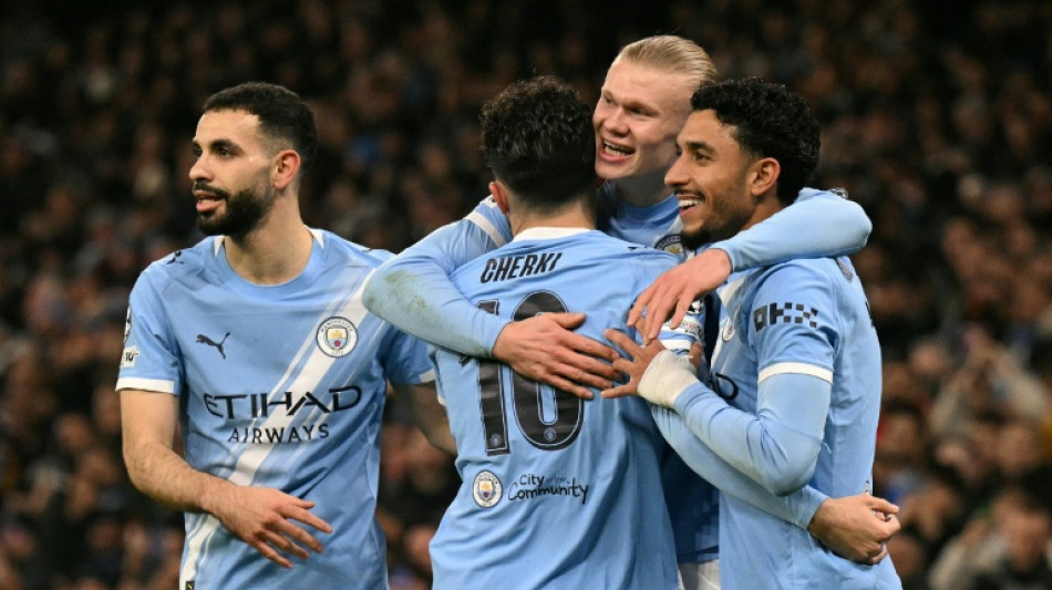 Lijnders urges Man City to pile pressure on Arsenal in title race