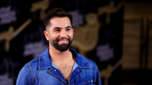 Le chanteur Kendji Girac raconte comment il s'est "br&ucirc;l&eacute; les ailes"