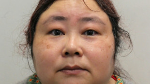 Chinesa é condenada a quase 12 anos de prisão no Reino Unido por fraude com bitcoins