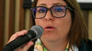 HRW denuncia la "desaparici&oacute;n forzada" en El Salvador de migrantes deportados por EEUU