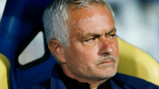 Benfica se despede de Mourinho e anuncia acordo com Marco Silva
