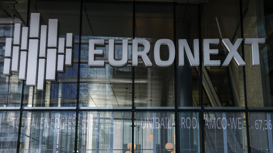 Borsa: l'Europa rallenta dopo indici Zew, Francoforte -0,15%