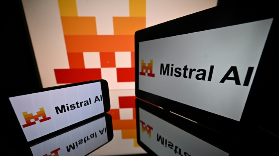 Le Cern s'associe &agrave; Mistral pour d&eacute;velopper une IA d&eacute;di&eacute;e &agrave; la recherche scientifique