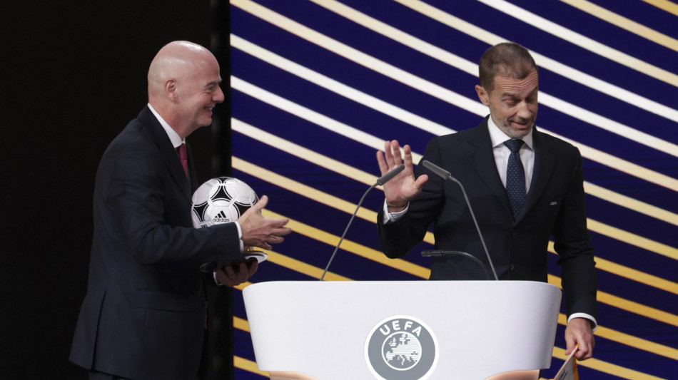Uefa e Concacaf a Infantino 'riserve Fifa miliardarie, distribuirle a federazioni'